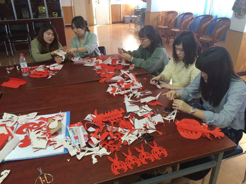 青春無界，藝術相通——記日越青年文化交流團訪?；顒? />
</a>
<span><a href=